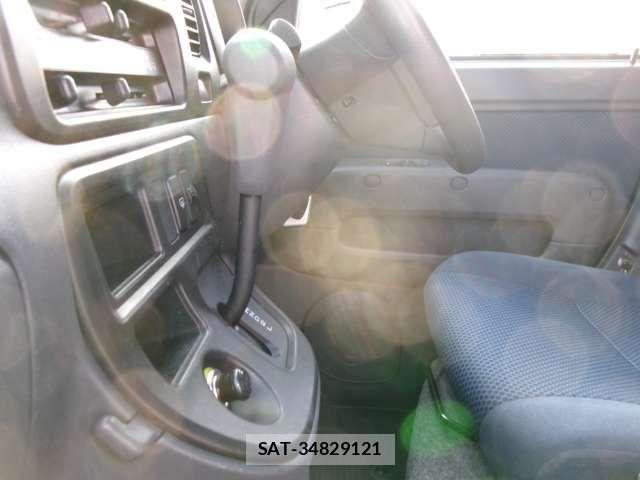 Daihatsu HIJET CARGO 2014-08 1309236-10