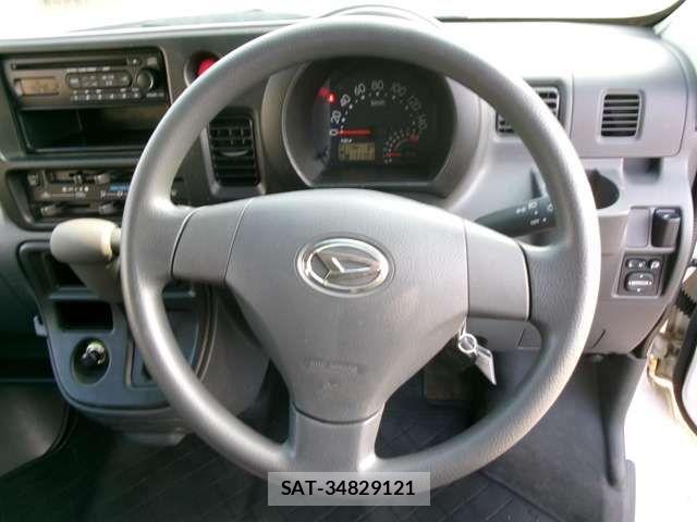 Daihatsu HIJET CARGO 2014-08 1309236-12