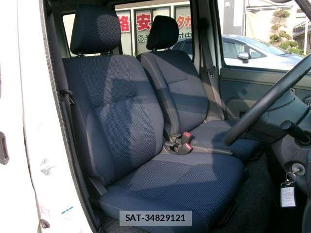 Daihatsu HIJET CARGO 2014-08 1309236-13