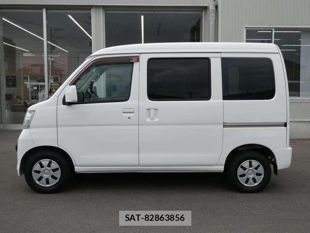Daihatsu HIJET CARGO 2013-11 1421896-5