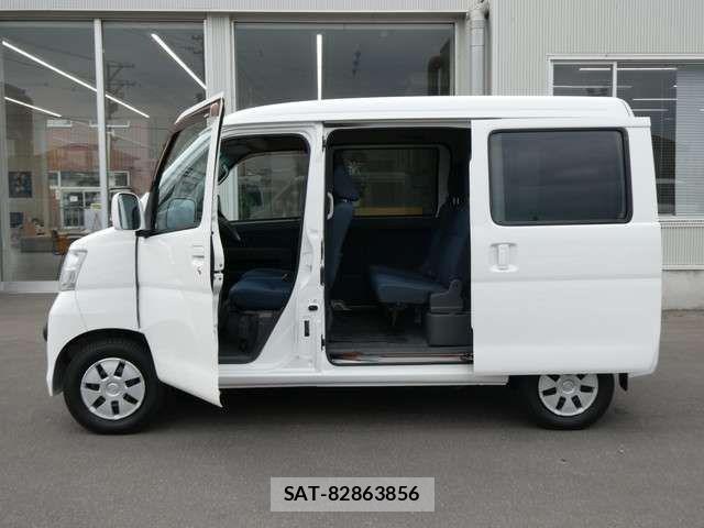 Daihatsu HIJET CARGO 2013-11 1421896-7