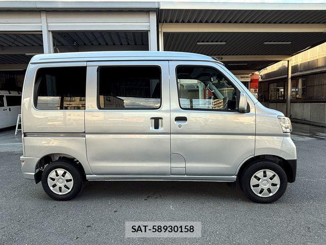 Daihatsu HIJET CARGO 2021-08 1846760-4