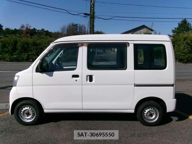 Daihatsu HIJET CARGO 2016-09 2316591-7