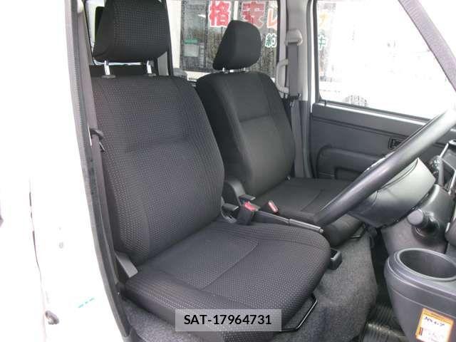 Daihatsu HIJET CARGO 2018-02 2316590-10