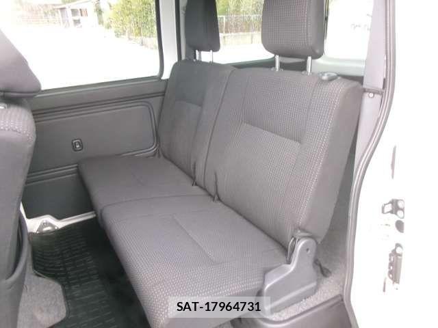 Daihatsu HIJET CARGO 2018-02 2316590-12