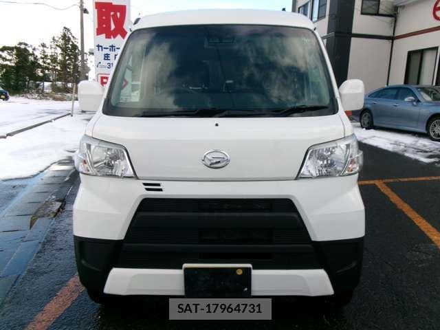 Daihatsu HIJET CARGO 2018-02 2316590-1