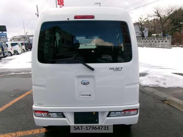 Daihatsu HIJET CARGO 2018-02 2316590-5