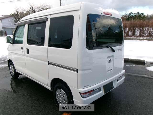Daihatsu HIJET CARGO 2018-02 2316590-6