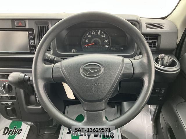 Daihatsu HIJET CARGO 2020-12 3421351-8