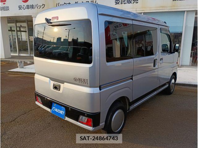 Daihatsu HIJET CARGO 2022-05 3769541-1