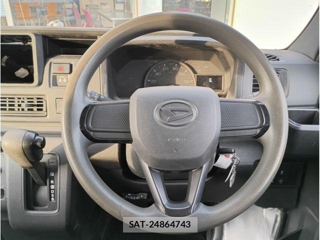 Daihatsu HIJET CARGO 2022-05 3769541-5