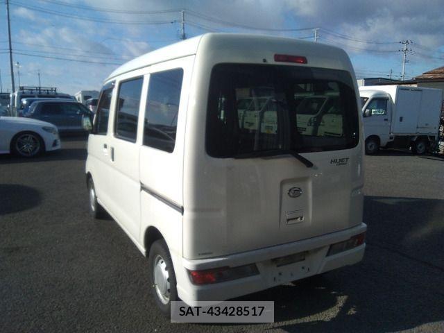 Daihatsu HIJET CARGO 2018-11 4945354-7