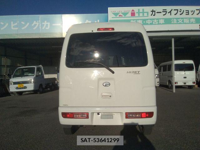 Daihatsu HIJET CARGO 2017-12 4945360-5