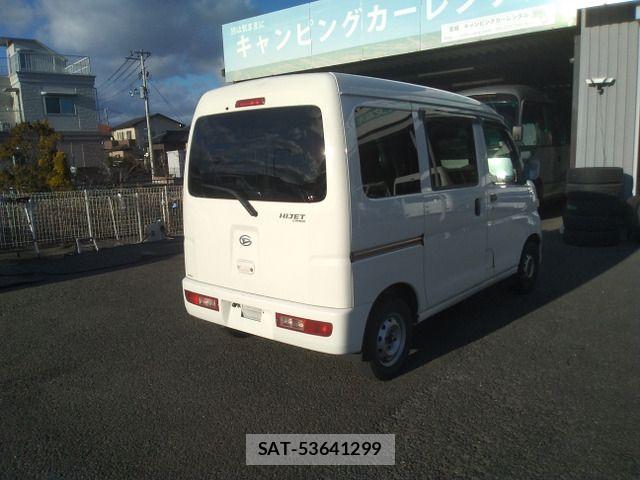 Daihatsu HIJET CARGO 2017-12 4945360-6