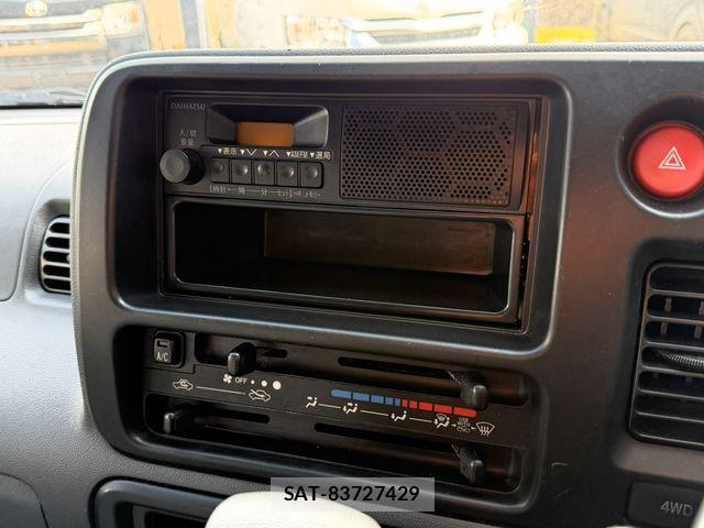 Daihatsu HIJET CARGO 2010-05 5869102-18
