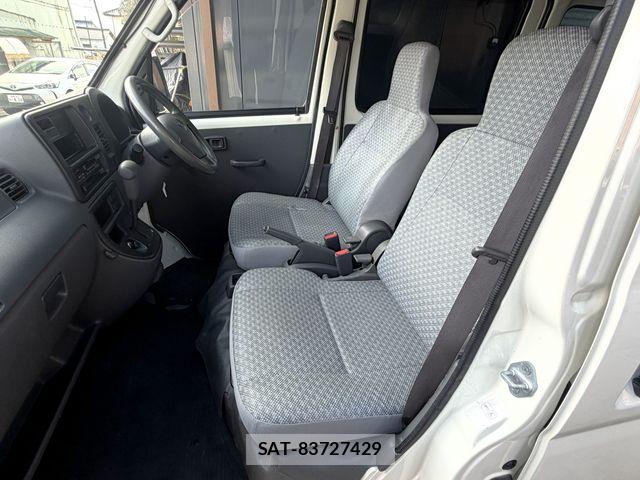 Daihatsu HIJET CARGO 2010-05 5869102-21