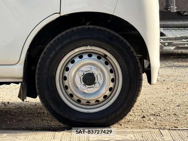 Daihatsu HIJET CARGO 2010-05 5869102-6