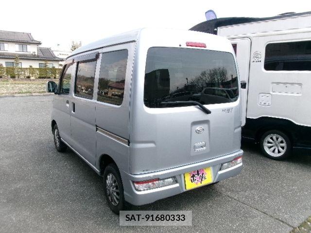 Daihatsu HIJET CARGO 2020-03 6000429-5