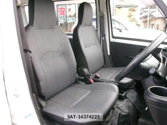 Daihatsu HIJET CARGO 2020-11 6304453-10