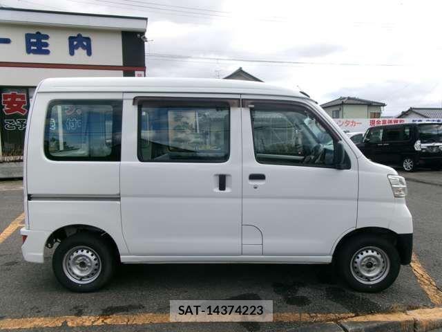 Daihatsu HIJET CARGO 2020-11 6304453-3