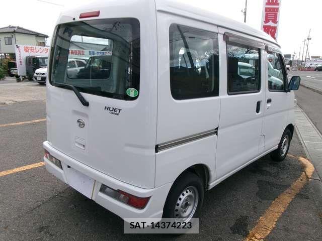 Daihatsu HIJET CARGO 2020-11 6304453-4