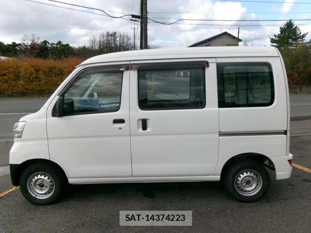 Daihatsu HIJET CARGO 2020-11 6304453-7