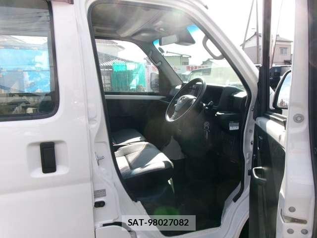 Daihatsu HIJET CARGO 2018-09 6304452-20