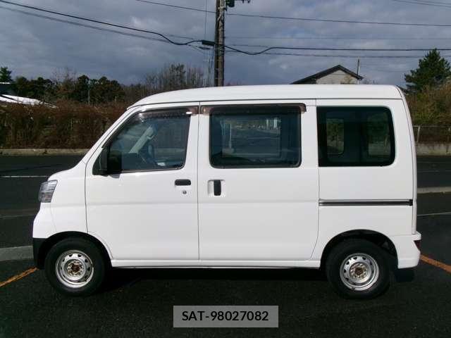 Daihatsu HIJET CARGO 2018-09 6304452-7