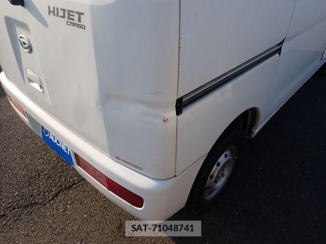 Daihatsu HIJET CARGO 2015-03 6641674-20