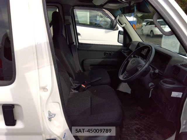 Daihatsu HIJET CARGO 2021-01 6671792-3