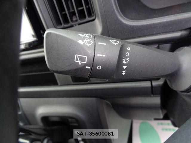 Daihatsu HIJET CARGO 2019-07 6671790-18