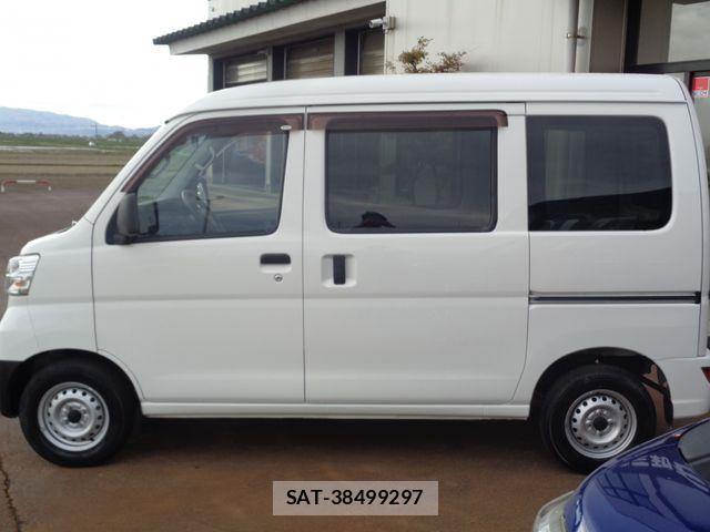 Daihatsu HIJET CARGO 2019-03 6676254-2