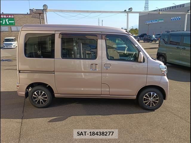 Daihatsu HIJET CARGO 2019-03 6676253-3