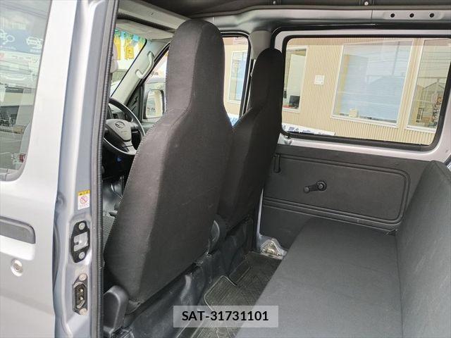 Daihatsu HIJET CARGO 2021-02 6691047-9