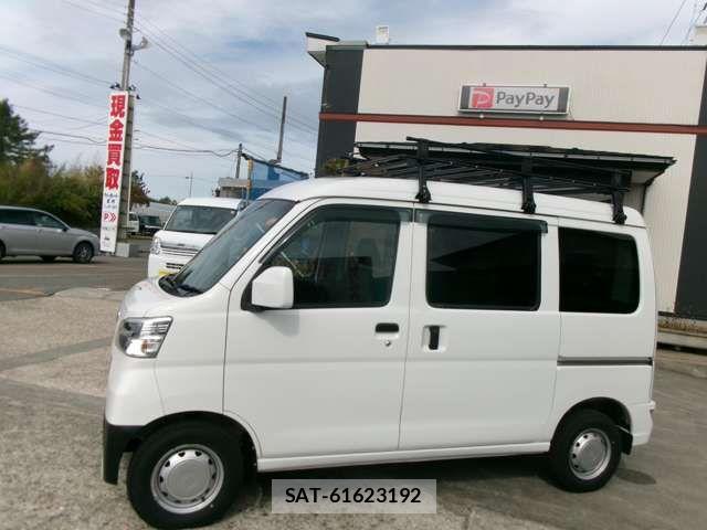 Daihatsu HIJET CARGO 2021-02 6716279-7