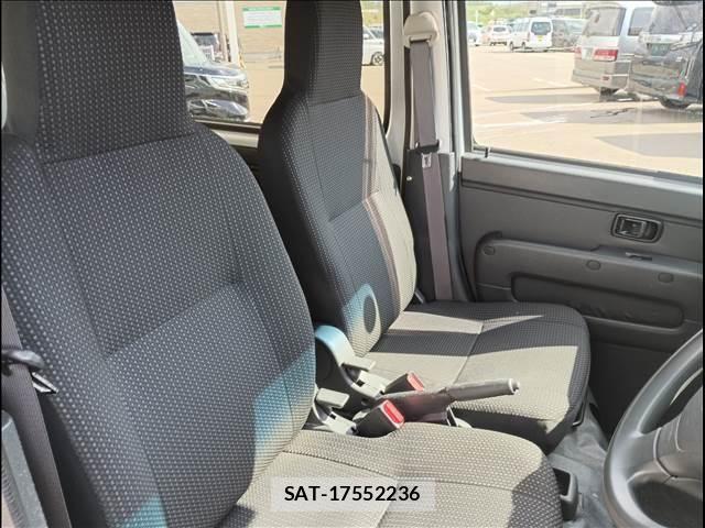 Daihatsu HIJET CARGO 2021-01 6751844-7