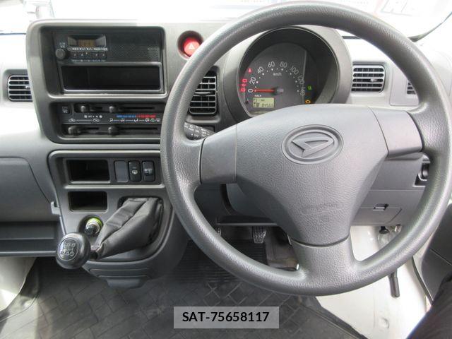 Daihatsu HIJET CARGO 2012-07 6815249-5