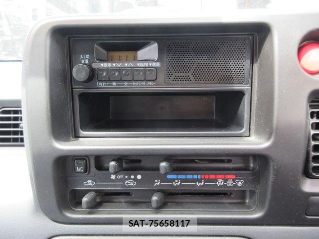 Daihatsu HIJET CARGO 2012-07 6815249-6
