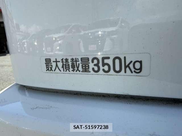 Daihatsu HIJET CARGO 2020-04 6906150-25