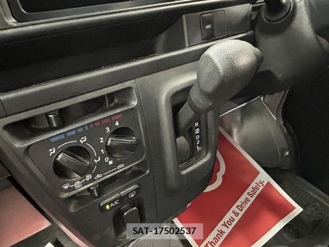 Daihatsu HIJET CARGO 2020-05 6994062-11