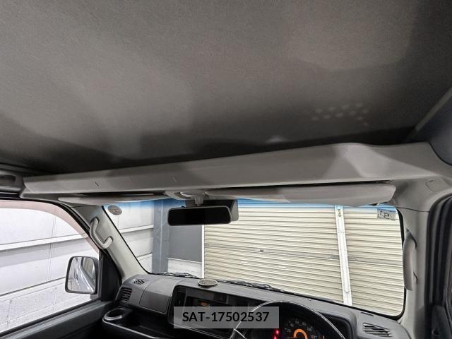 Daihatsu HIJET CARGO 2020-05 6994062-16