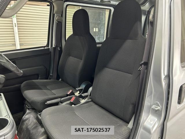 Daihatsu HIJET CARGO 2020-05 6994062-20