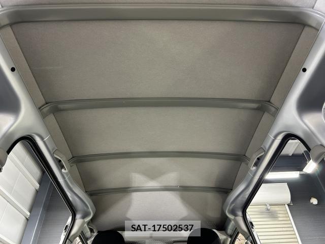 Daihatsu HIJET CARGO 2020-05 6994062-26