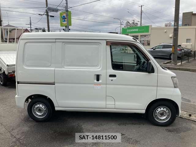 Daihatsu HIJET CARGO 2016-03 6994059-9