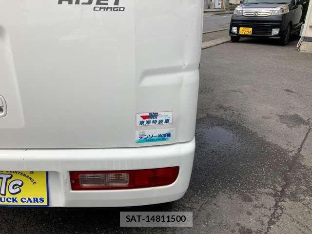 Daihatsu HIJET CARGO 2016-03 6994059-13