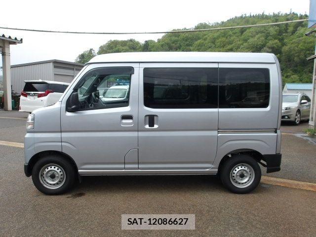 Daihatsu HIJET CARGO 2022-02 6994072-4