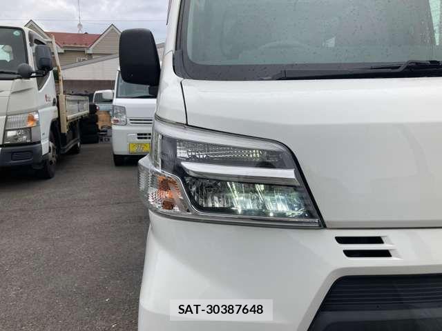 Daihatsu HIJET CARGO 2021-01 7058811-7