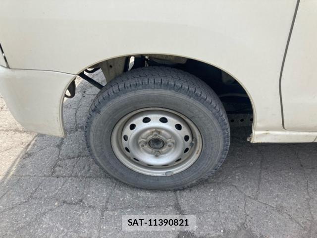 Daihatsu HIJET CARGO 2012-06 7058818-10