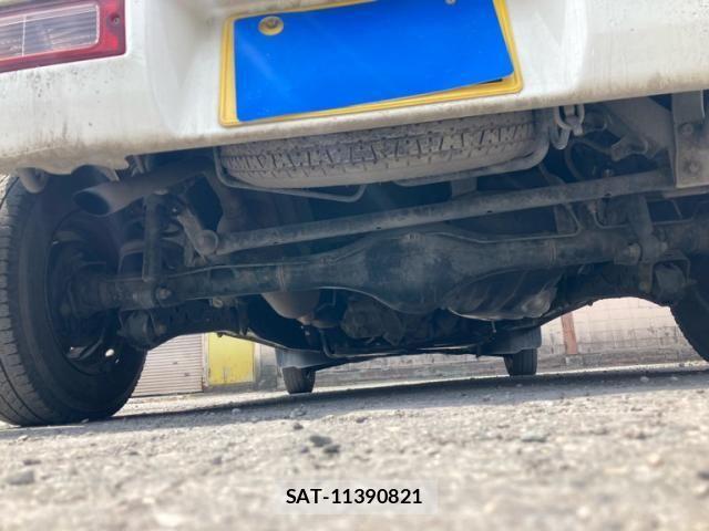 Daihatsu HIJET CARGO 2012-06 7058818-7