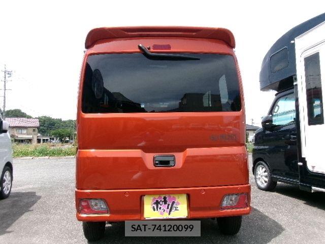 Daihatsu HIJET CARGO 2023-05 7219464-6